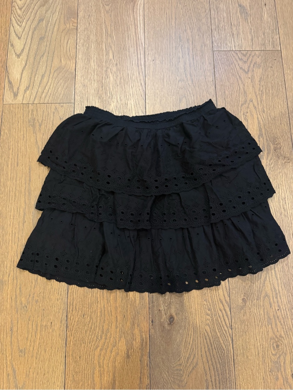 House of Harlow 1960 Black Tiered Eyelet Mini Skirt